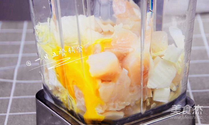 白菜鱼丸的做法