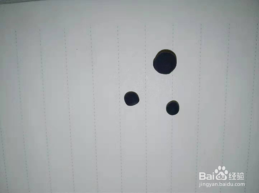 如何用太空泥制作小狮子