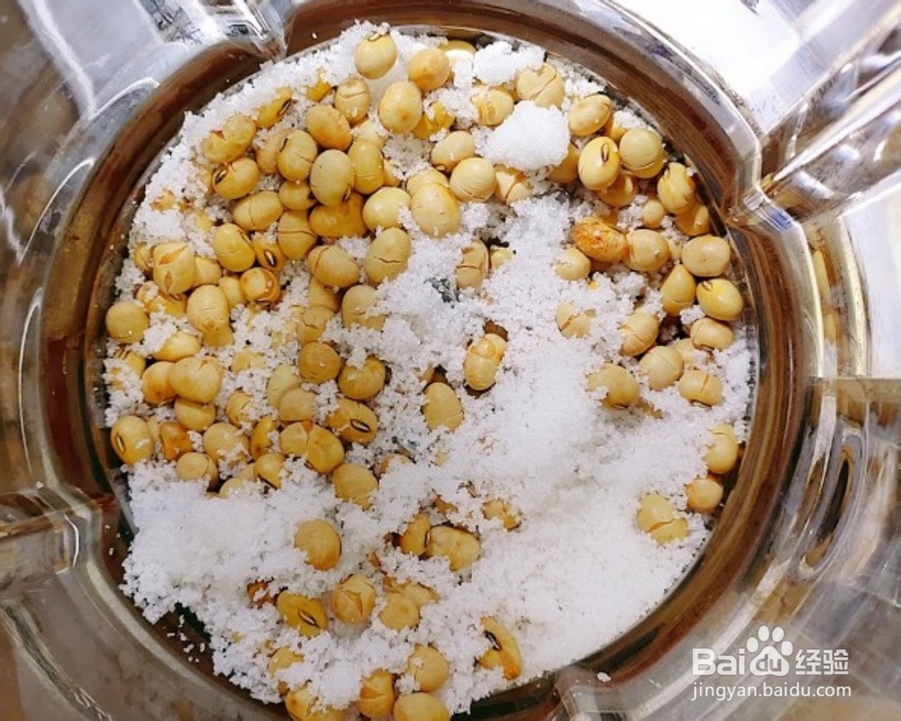 小孩子超喜欢的黄豆粉粘糯米球