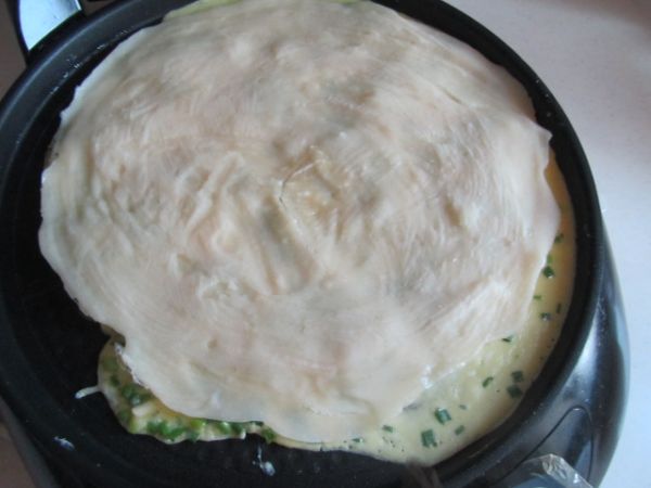 鸡蛋午餐肉卷饼