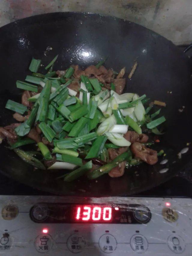 美味的尖椒肥肠的做法，你学会了吗