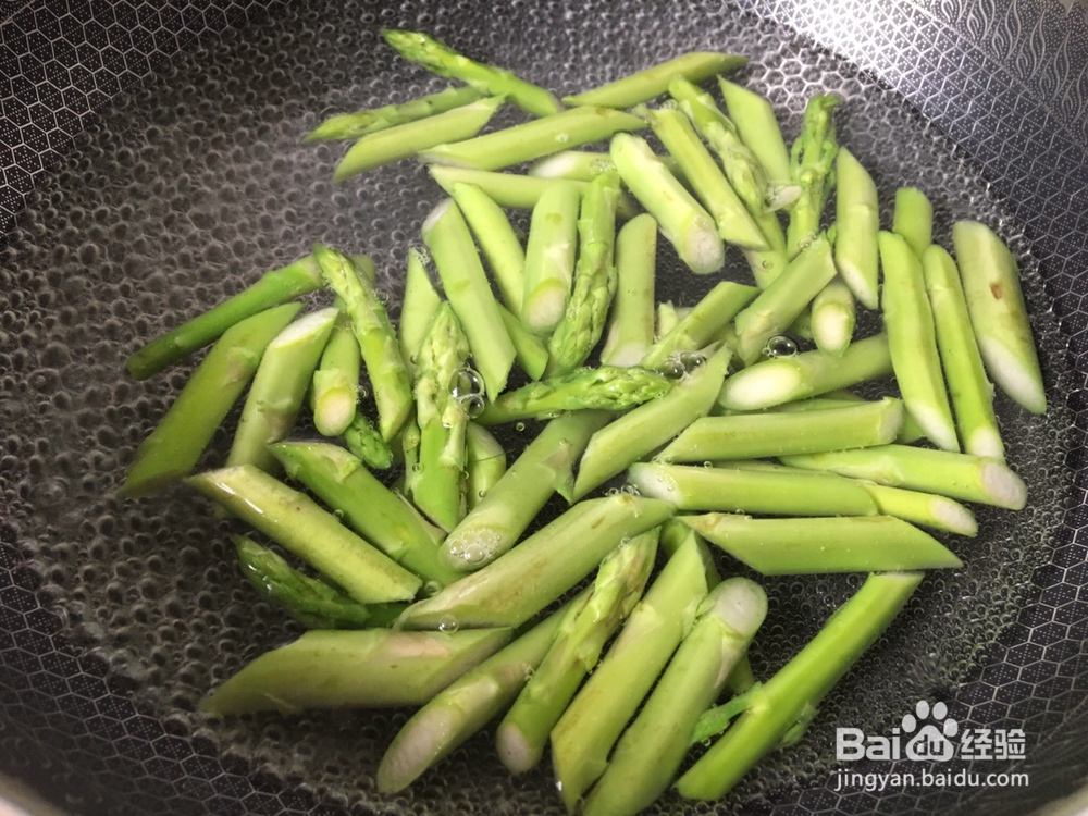 在家也能做的肉蟹棒芦笋