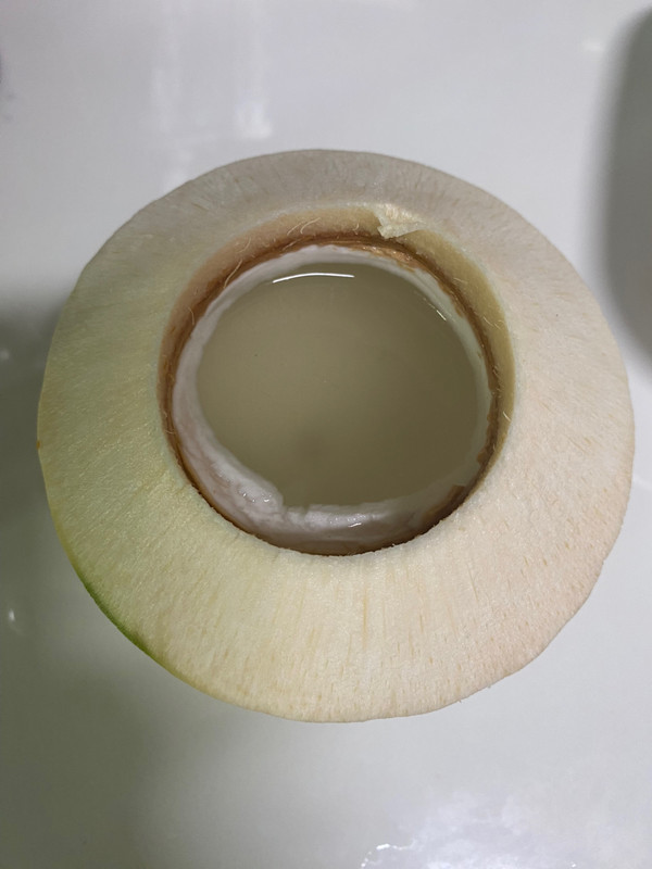 香蕉牛油果奶昔