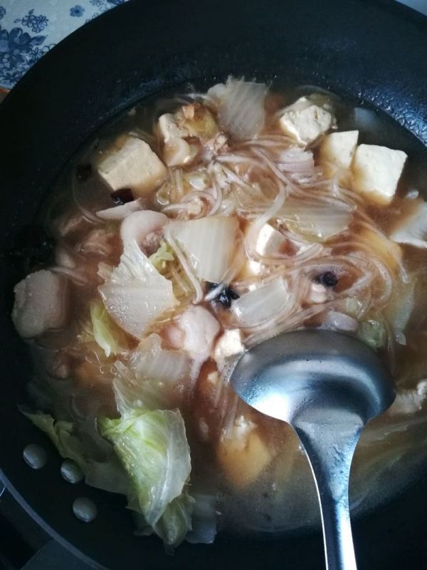 白菜豆腐炖粉条