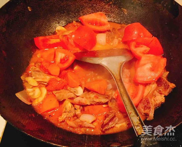 蕃茄炖牛腩的做法