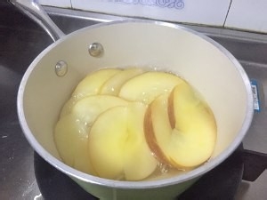 保健养生菌菇肥牛石锅饭
