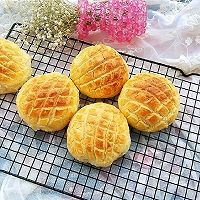 如何制作美味的港式菠萝包