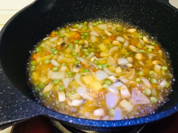 咖喱鸡肉杏鲍菇饭