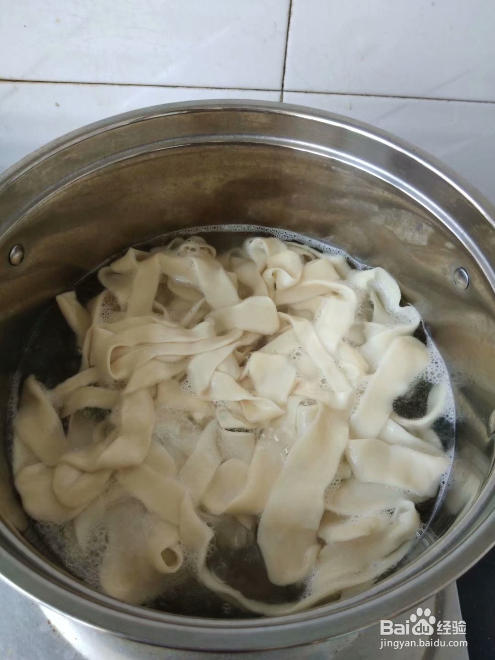 如何制作美味的油泼面