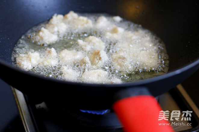 辣子鸡脆骨的做法