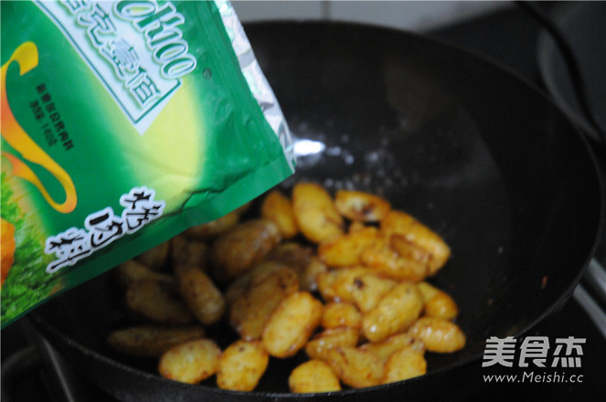 焦香小土豆的做法