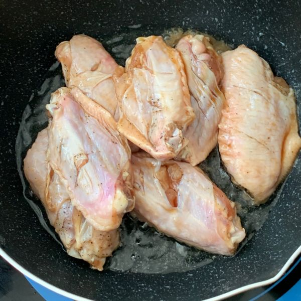 红烧鸡翅裹芝士