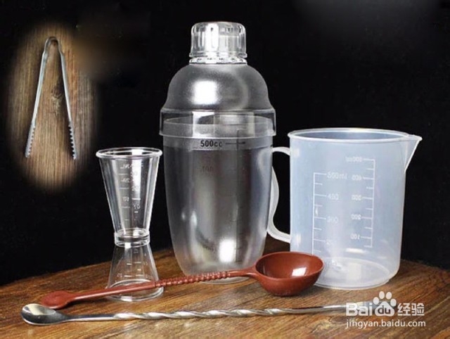 开奶茶店需要什么机器设备？