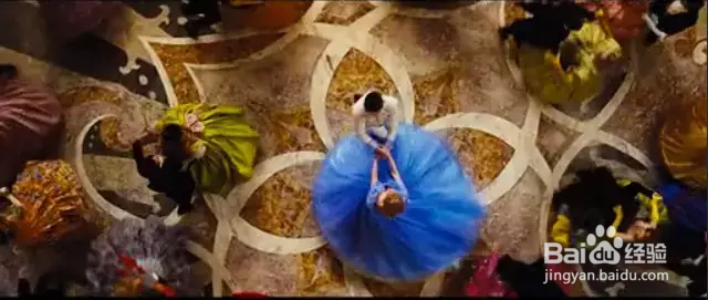 电影《灰姑娘》的7个构图技巧