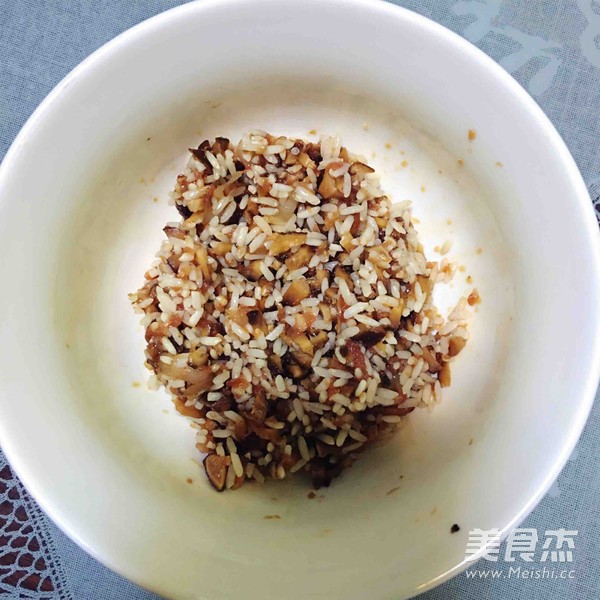 美味糯米蛋的做法