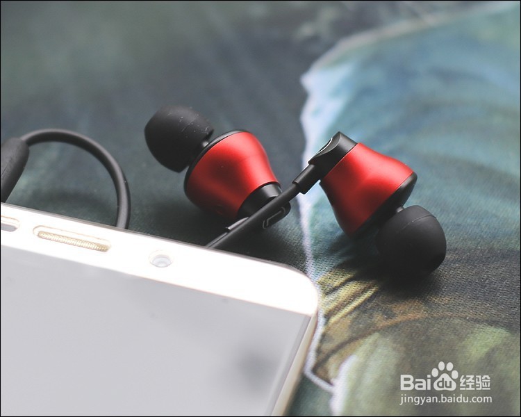 雅天ARTISTE DC1圈瓷入耳式耳机功能使用