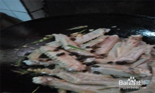 教你快速做出美味鸭翅