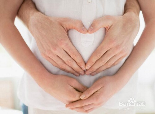 余文乐化身慈父，你还没有要孩子，几招教你