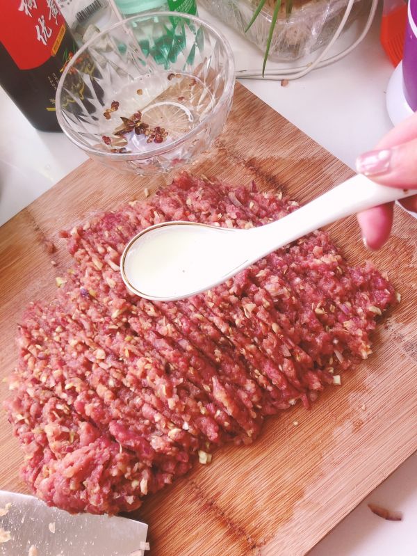 15道低卡牛肉汉堡