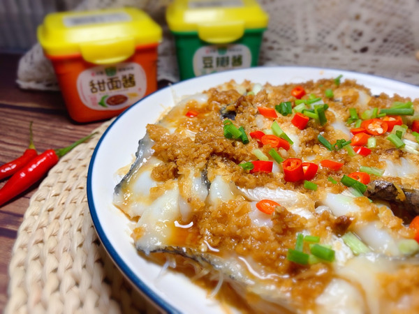 蒜蓉粉丝蒸鱼片