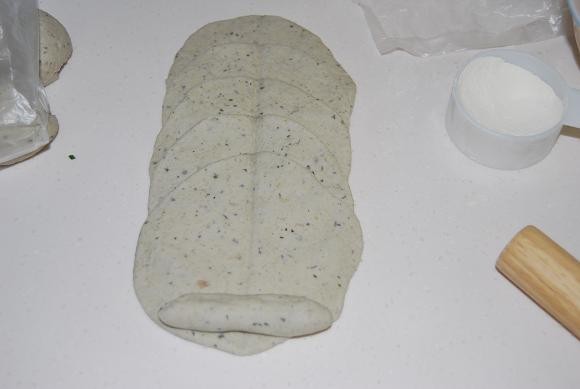 转无极的-豆浆渣玫瑰花馒头