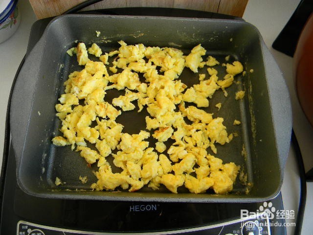 营养主食——胡萝卜韭菜鸡蛋馅饼