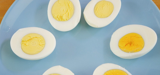 好吃的虾肉鸡蛋杯