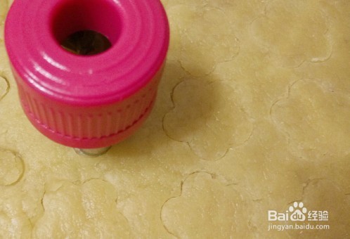 黄油花朵小饼干是如何做的？怎么做好吃？