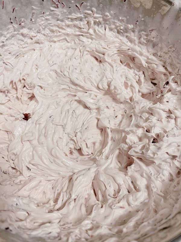 荔枝杨梅蛋糕卷