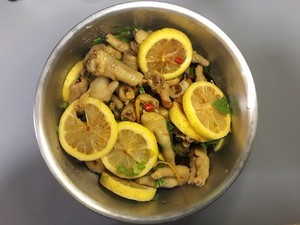 网红柠檬百香果凤爪
