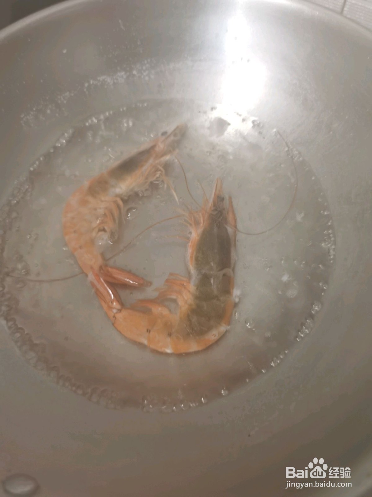 大虾墨鱼汁炒饭怎么做