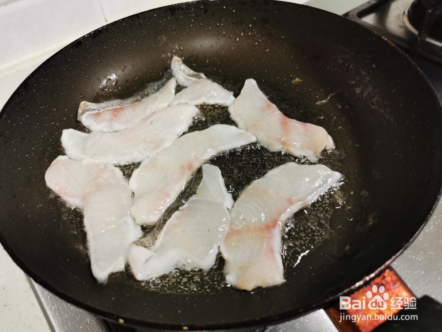 吃不胖的早餐鱼汤面