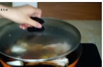 家常酱猪蹄的做法