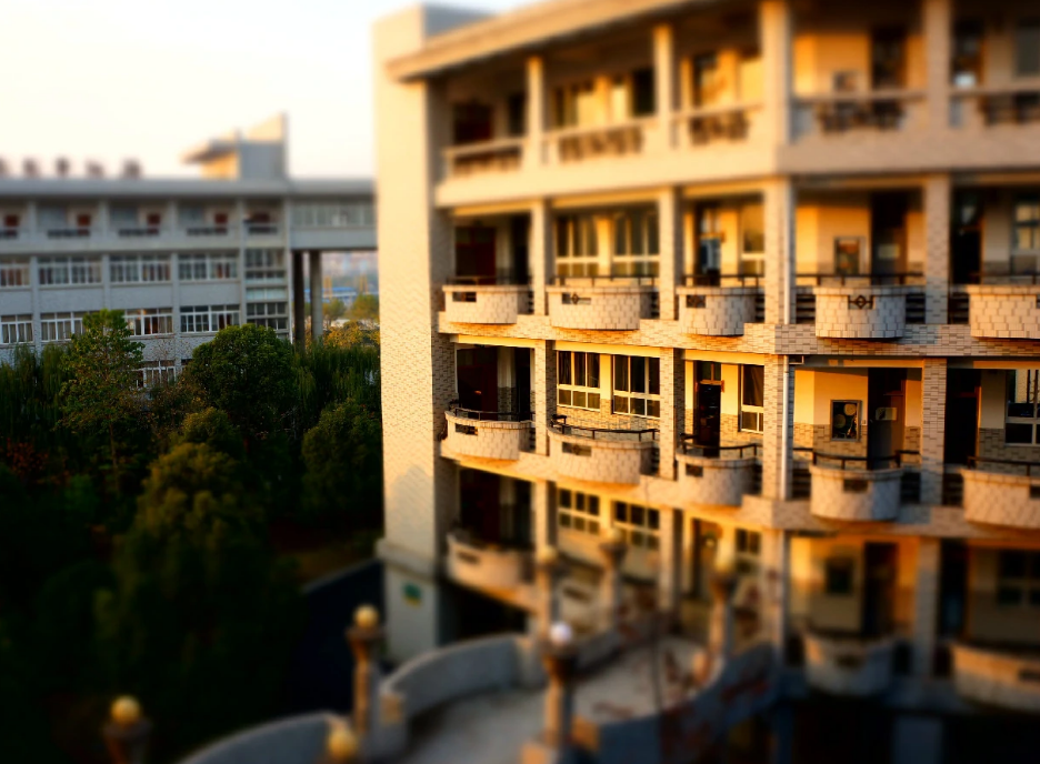 浙大丁兰与源清哪个好