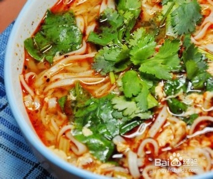 家常酸汤面的做法