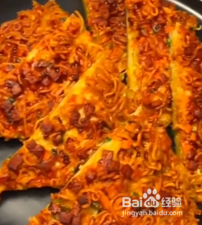 怎样用方便面做早餐饼呢