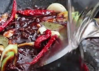 在家卤鸡蛋，1个成本不到1块钱，好吃又美味