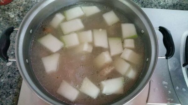 冬瓜薏仁排骨汤