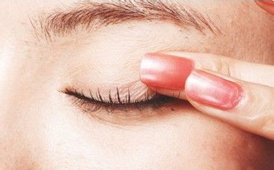 化妆的基本步骤图解