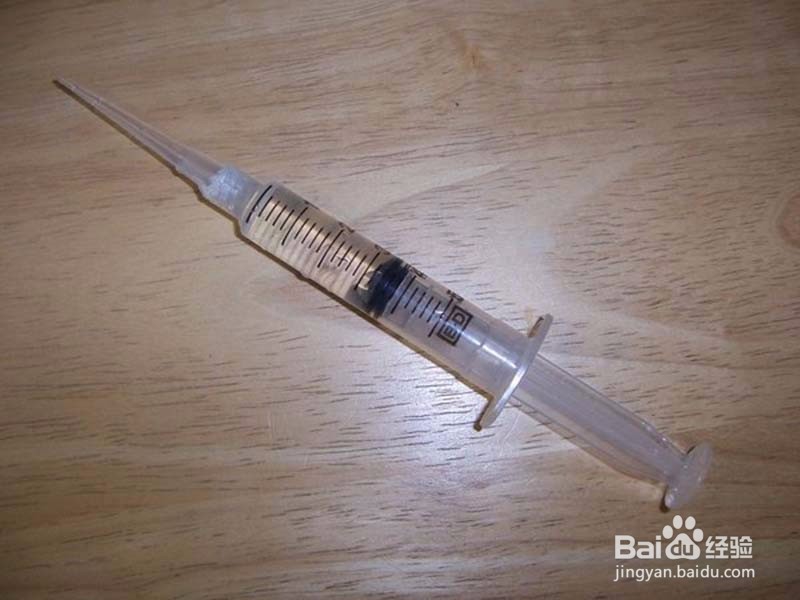 怎样在瓶子里中一颗小草放在办公桌上面做摆件