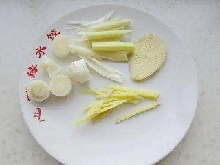 干煎黄花鱼怎么做？