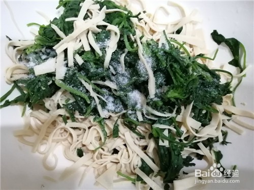 凉拌荠菜百页丝的做法