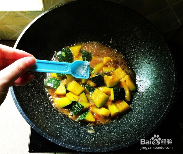 如何制作沙茶酱烧嫩南瓜