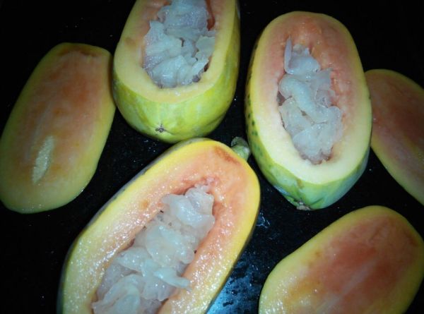 牛奶雪耳炖木瓜