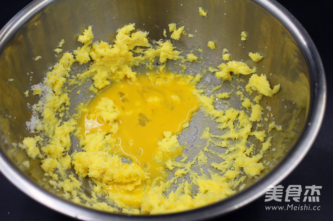 朗姆酒葡萄干椰蓉饼干