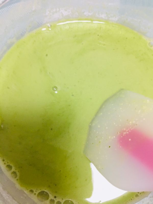 香兰叶马蹄千层糕