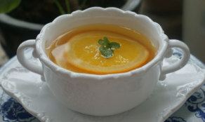 冰糖炖橙子的做法