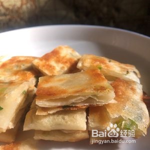 美味葱油饼的做法