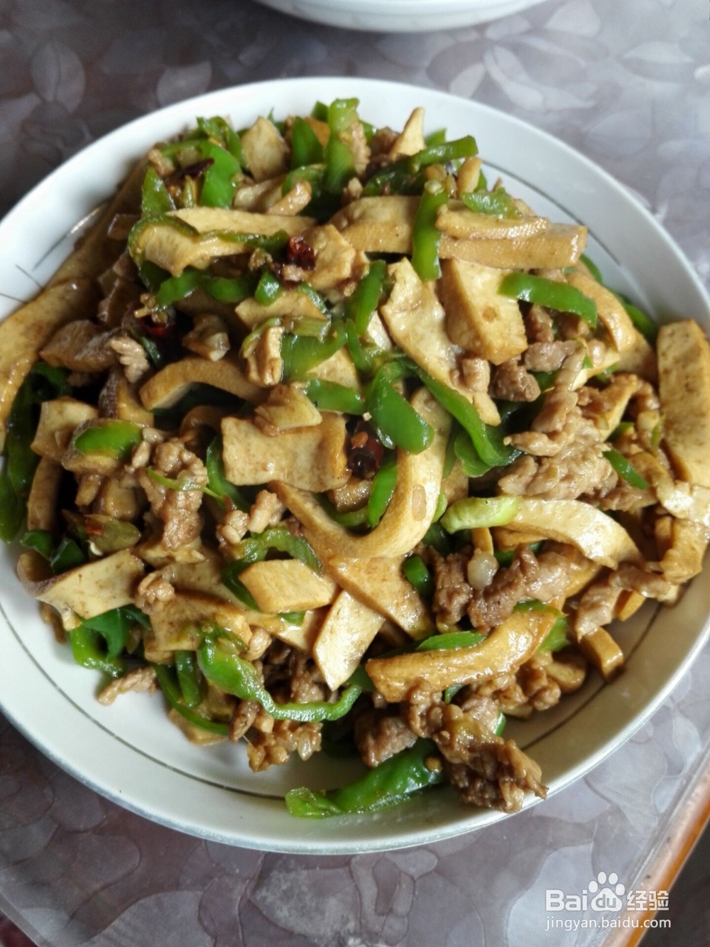 怎样制作青椒香干肉丝好吃?