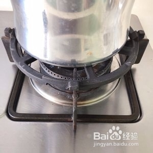 如何做出好喝又暖胃的港式奶茶